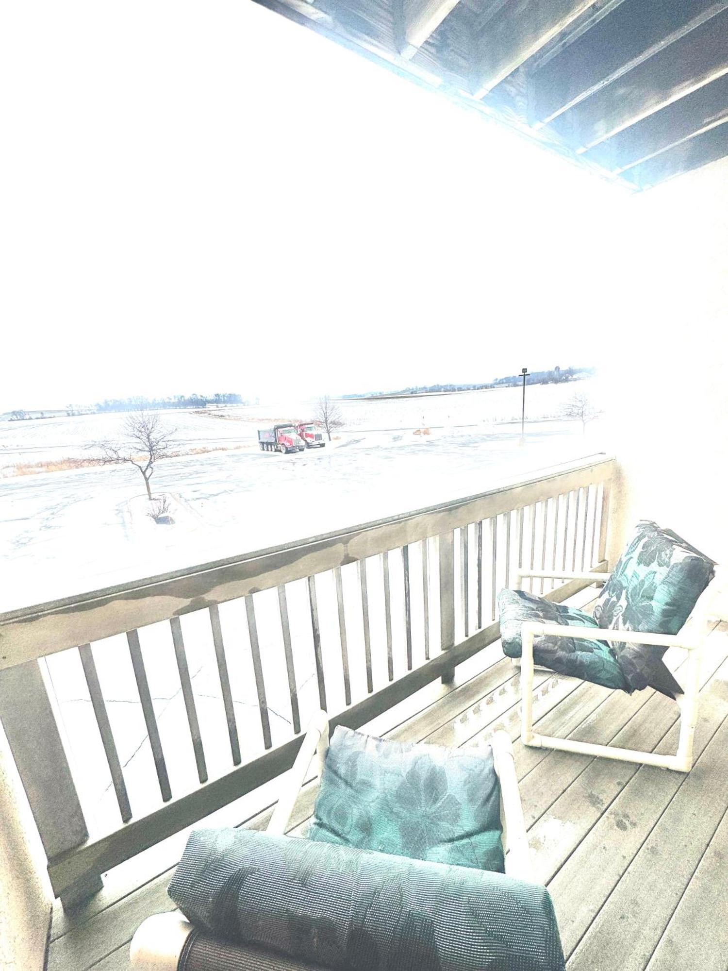 Comfort Inn & Suites Madison North Deforest Buitenkant foto